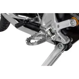 Express Levering "Works" long-distance foot pegs for Yamaha Ténéré 700 / World Raid
