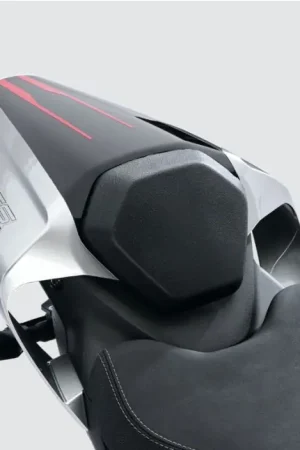Garantie Inbegrepen CFMoto Seatcover Zircon Black & Velocity Grey