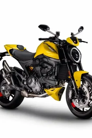 Koopje Ducati Python Yellow Customized Kuip