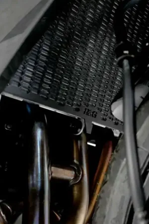 Finale Uitverkoop R&G RAD0294PROBK Radiateur Beschermer Pro Zwart Kawasaki Z750(S) 07- / Z750R / Z800 / Z1000 10- / Z1000R 17- / Z1000SX / Versys 1000 / Ninja 1000SX 20-