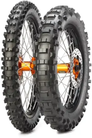 Metzeler 140/80 -18 KAROO EXTREME 70R MST Motorband Lage Prijs
