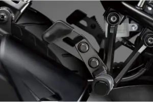 Suzuki Bracket Zijkofferset Kunststof Gereduceerde Prijs