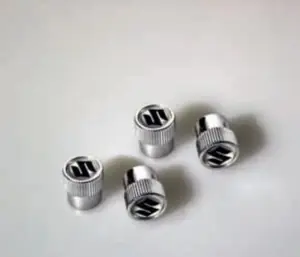 Ventieldoppen met Suzuki logo (2 stuks) Goedkoop