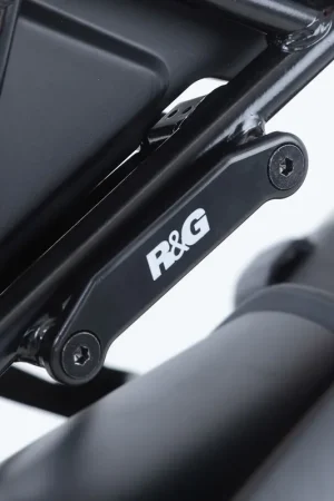 Origineel R&G - REAR FOOTREST PLATE LEFT SIDE - Accessories - Black