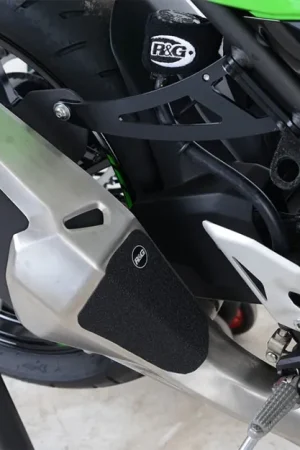 Bestel Nu R&G - BOOT GUARD KIT, BLACK - Accessories - KAWASAKI NINJA 400 2-PIECE