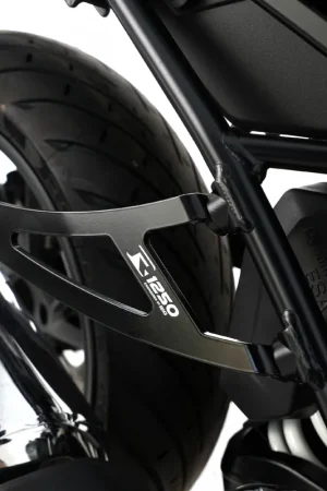 Merkproduct R&G - EXHAUST HANGER, BLACK + BLANKING PLATE - Accessoires - BMW R1250R/R1250RS