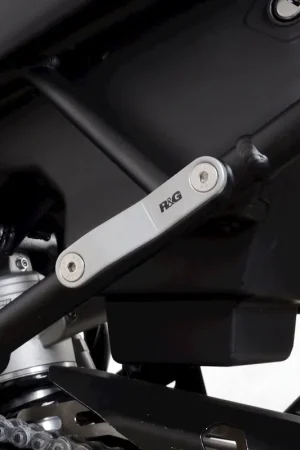 Finale Uitverkoop R&G - REAR FOOTREST PLATE, BLACK, PAIR - Geschikt voor Triumph Tiger 850 en 900