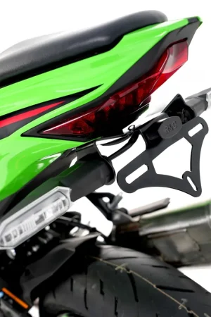 R&G - LICENCE PLATE HOLDER BLACK - Accessories - Geschikt voor Kawasaki ZX-4R/RR/SE 23- Authentiek